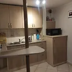 بيت خشبي Chatki Saturnina I