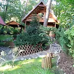 Lodge Chatki Saturnina I *