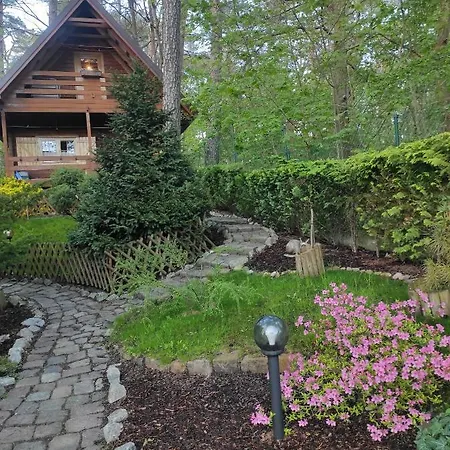 Chatki Saturnina I Chata