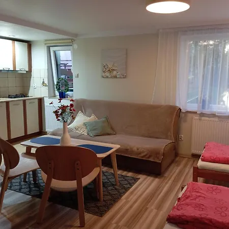 ロッジ Chatki Saturnina I *