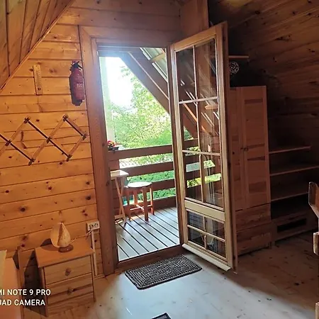 Chatki Saturnina I * Свиноуйсьце