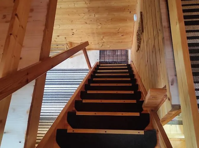 Lodge Chatki Saturnina I *