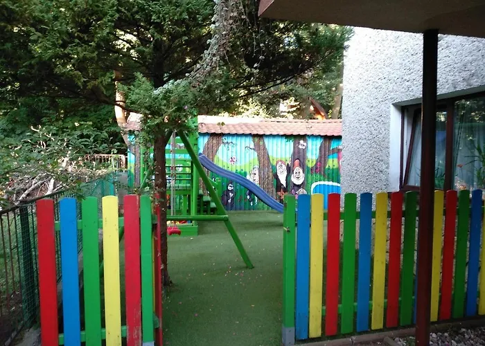 Chatki Saturnina I Lodge